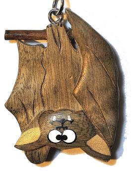 Fledermaus Schlüsselanhänger aus Holz