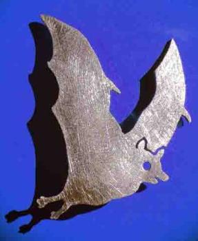 Fledermaus Schmuck-Brosche aus Aluminium